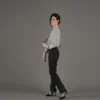 Mamma, madrina e invitata con outfit eleganti per un battesimo a settembre
